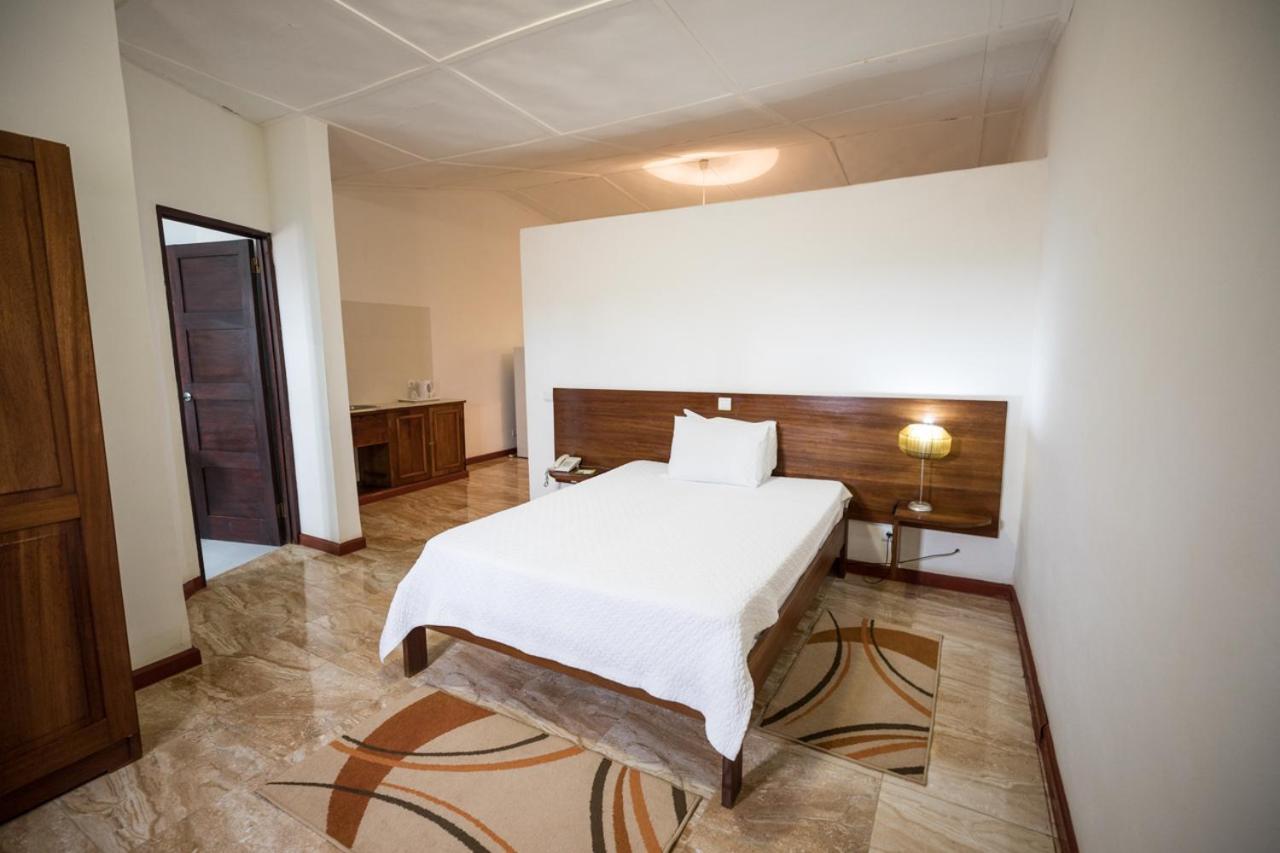 Hotel Praia Sao Tome Exteriör bild
