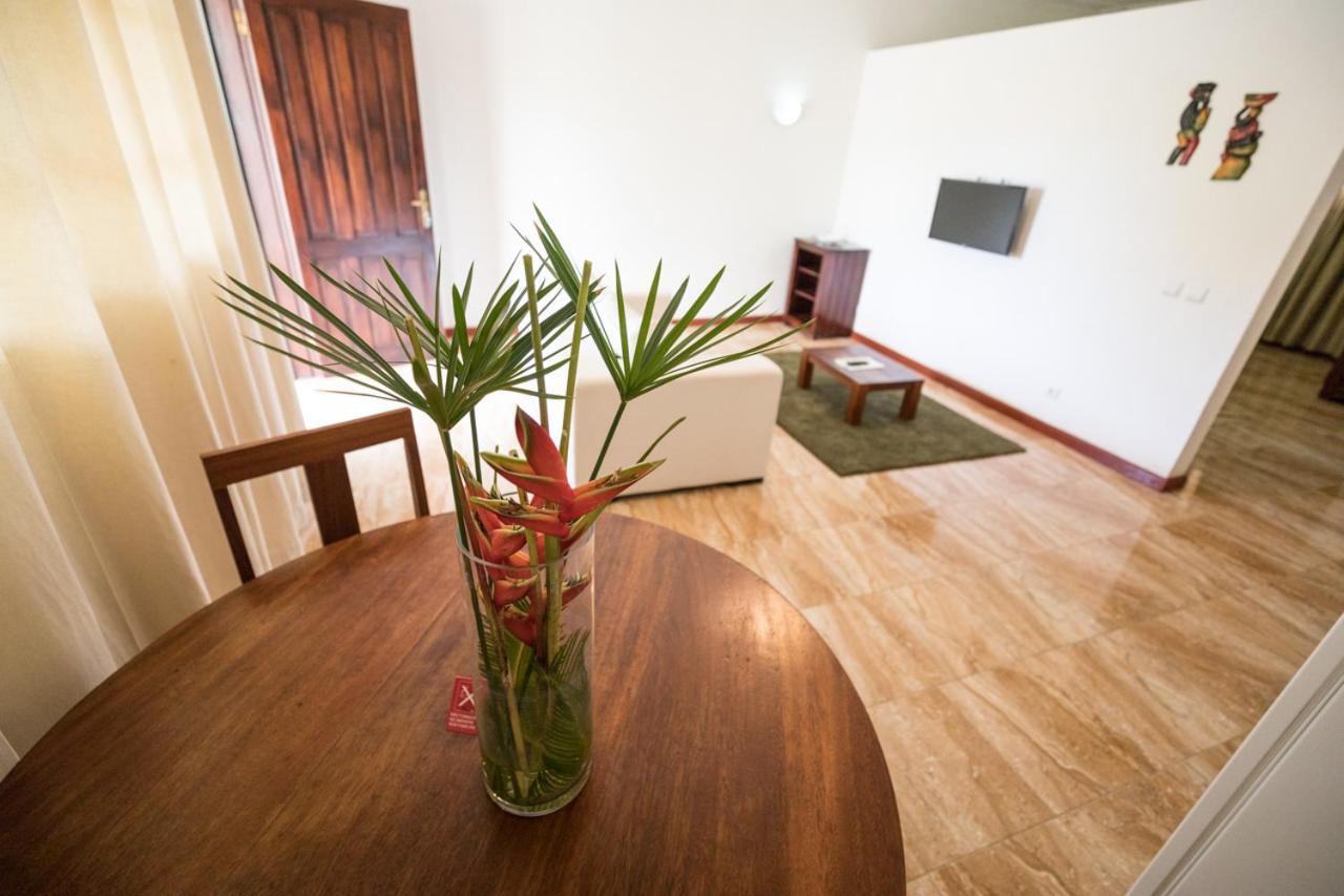 Hotel Praia Sao Tome Exteriör bild