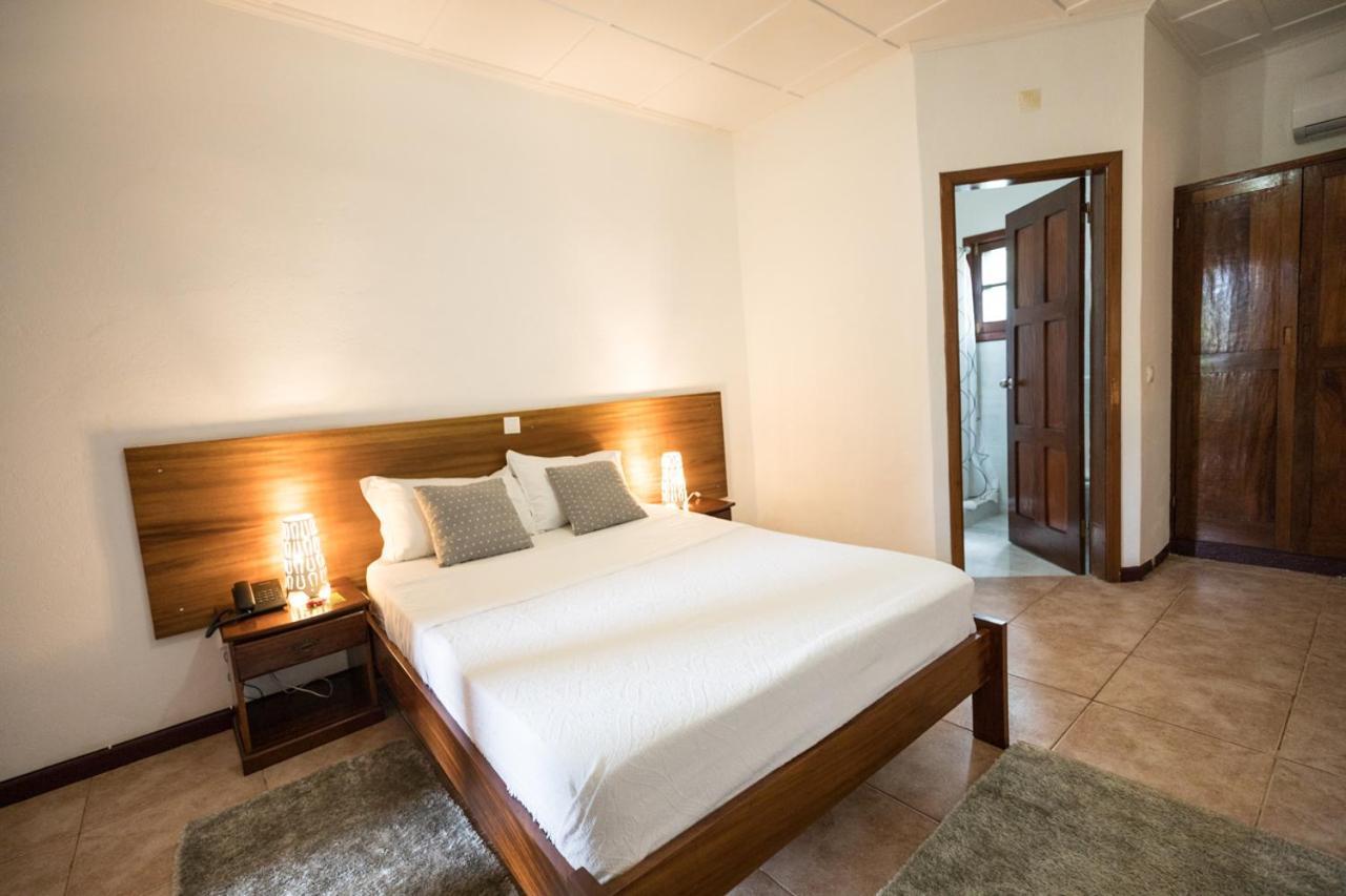 Hotel Praia Sao Tome Exteriör bild